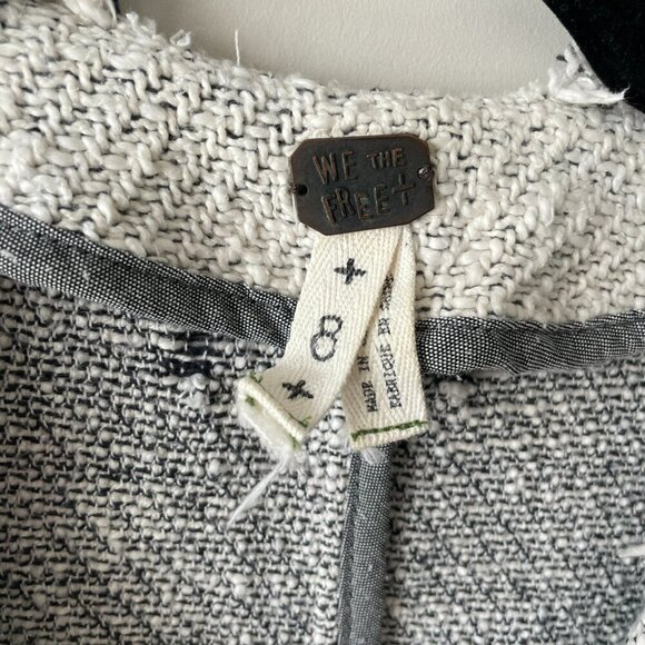 We The Free Tattered Tweed Button Front Cropped Raw Hem Moto Jacket Gray Cream 8 - Picture 7 of 8